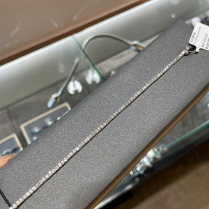 Alternative view of Luminous Pearl